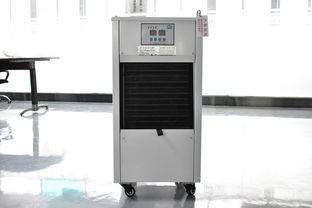 广东水冷机与CNC工业制冷设备 乾冠移动式箱式冷水机组的优势与应用